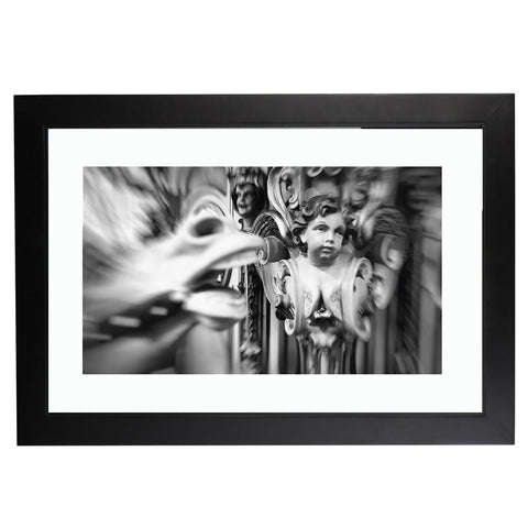 Giostra (Holiday Exclusive)